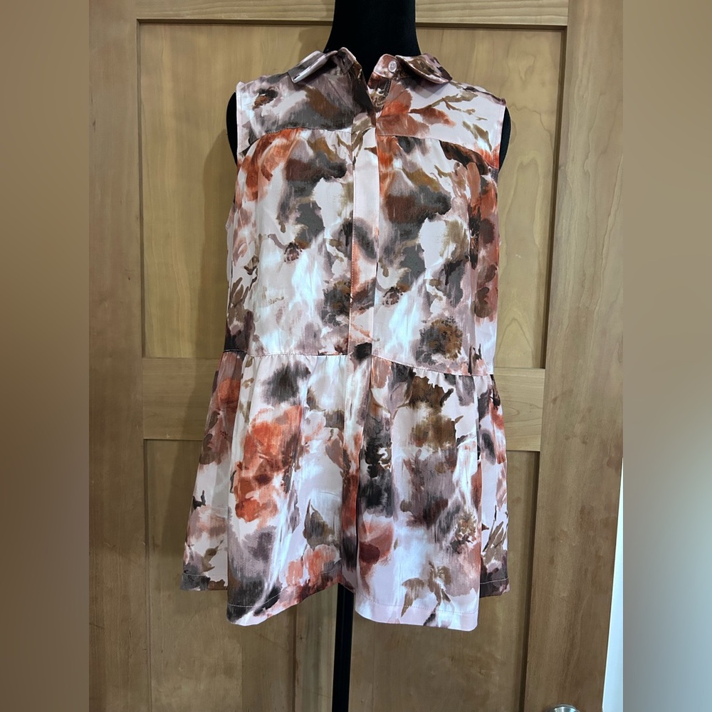Floral Buttoned Blouse with Mandarin Collar - Picture 1 of 8